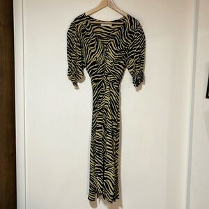 FAITHFULL THE BRAND size 4